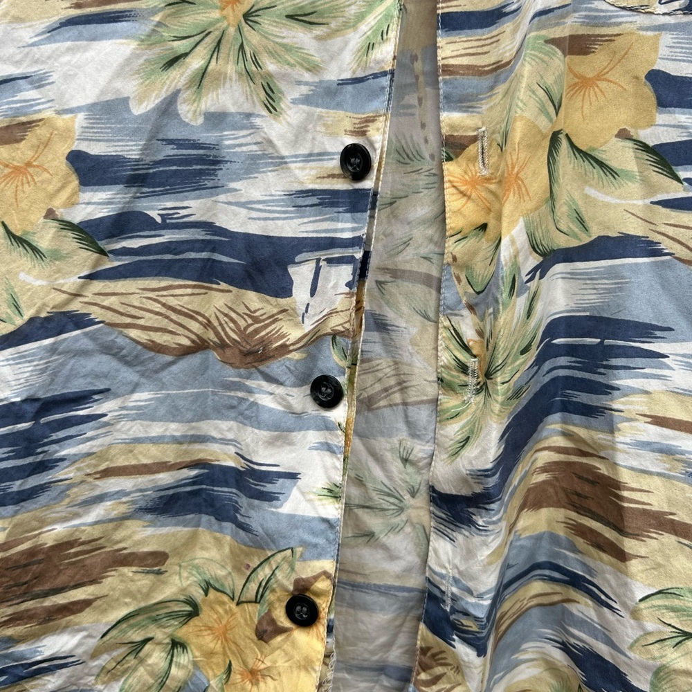 Vintage silk Billy BlassTropical Floral Button-Up Shirt - Picture 3 of 5